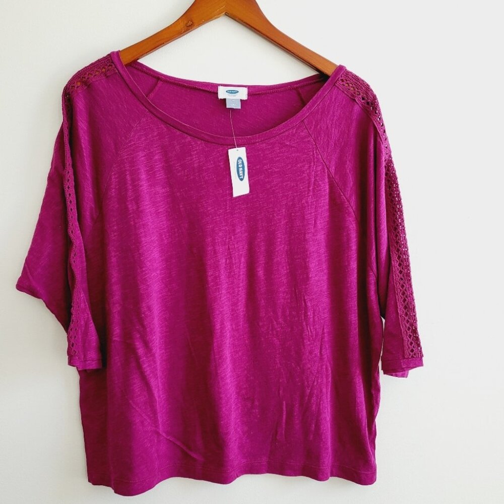 new with tags Old Navy cotton tee